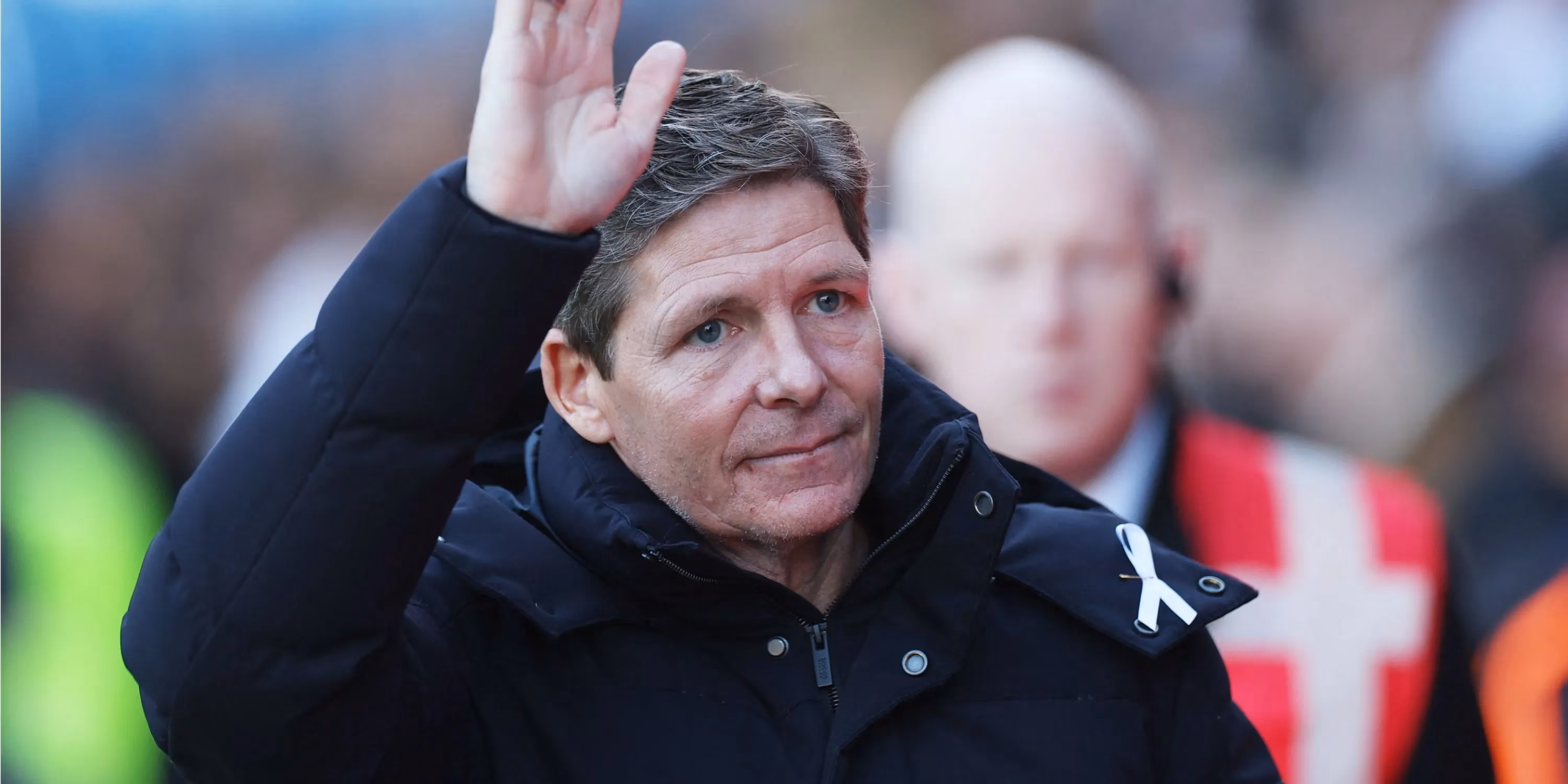 glasner-s-echoes-a-palace-in-winter-s-grip-image-0