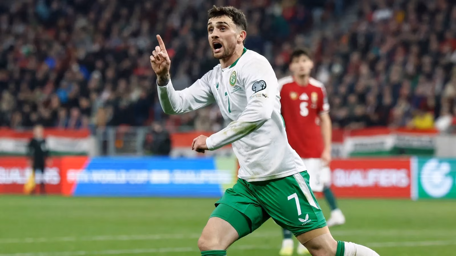 troy-parrott-s-ireland-exploits-put-premier-league-clubs-on-red-alert-image-0